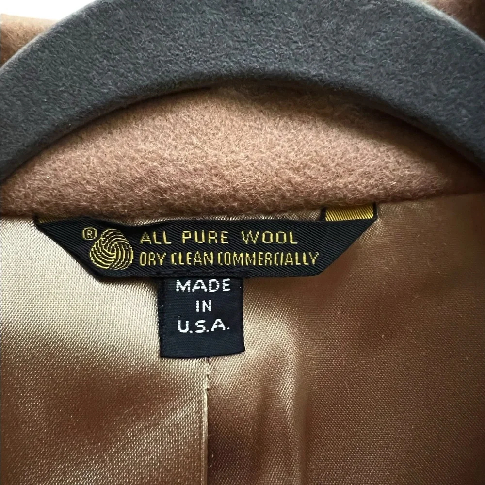 VTG NWT  Redwood & Ross Pure Wool Men’s Trench Coat style. Sz.44L - Picture 6 of 9